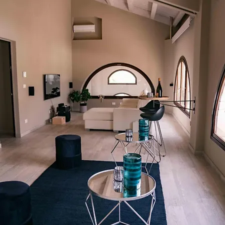 منتجع Judeka Agriresort كالتاجيروني